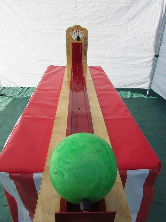 carnival Game Roller bowler